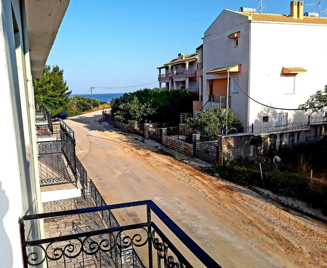 Athanasios Tsoumas Apartments Kastrosikia Luaran gambar