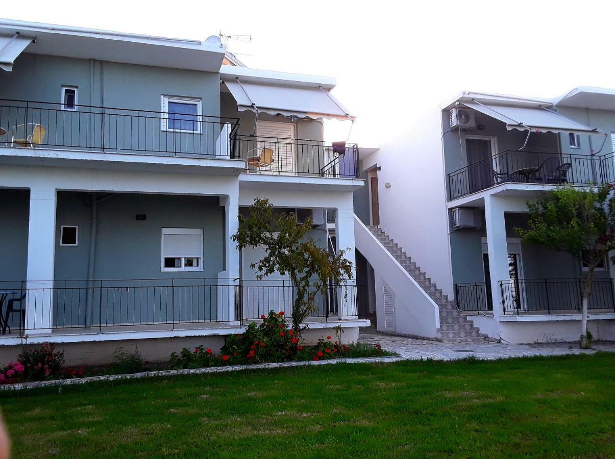 Athanasios Tsoumas Apartments Kastrosikia Luaran gambar