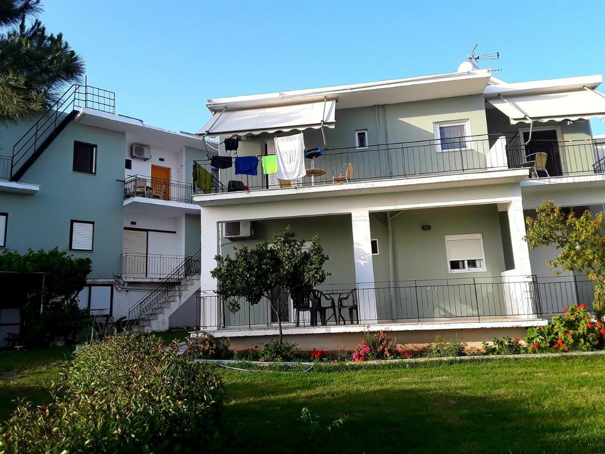 Athanasios Tsoumas Apartments Kastrosikia Luaran gambar
